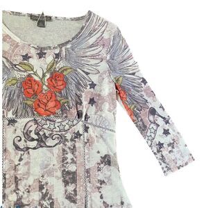 Metric Women’s Angel Wings Top